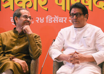 Explainer: મુંબઈ ગુજરાતને સોંપવાની તૈયારી, BMC ચૂંટણી પહેલા ઠાકરે બંધુઓએ આલાપ્યો દાયકાઓ જૂનો રાગ | M…