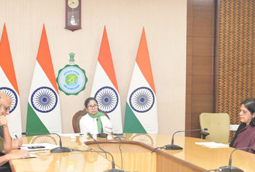 I-PAC રેડ મામલે મમતા સરકારને ઝટકો: સુપ્રીમ કોર્ટે ફટકારી નોટિસ, ED અધિકારીઓ વિરુદ્ધ FIR પર રોક | sup…