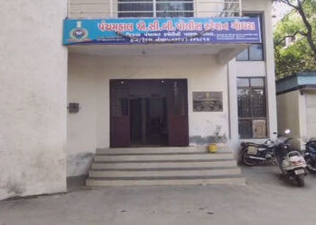 પંચમહાલ: પાનમ સિંચાઈ વિભાગના અધિકારીની ₹33 લાખની ‘કાળી કમાણી’નો પર્દાફાશ, ACBએ નોંધ્યો ગુનો | Panchm…