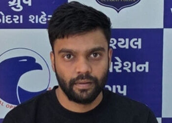 થાઇલેન્ડથી બાયએરવડોદરામાં હાઇબ્રિડ ગાંજો સપ્લાય કરવાના નેટવર્કનો પર્દાફાશઃ સુરતનો કેવીન પકડાયો | Net…