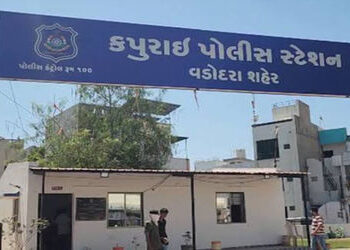 વડોદરાના સોમા તળાવ વિસ્તારમાં ચેન સ્નેચિંગની ઘટના : નિવૃત્ત બેંક કર્મચારી વૃદ્ધના ગળામાંથી રૂ.2 લાખન…