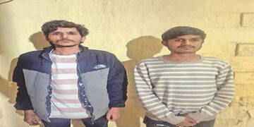 પેરોલ ફર્લો સ્ક્વોડે અમરેલીથી 3 ફરાર આરોપીને ઝડપ્યા | Parole and furlough squad arrests 3 absconding…