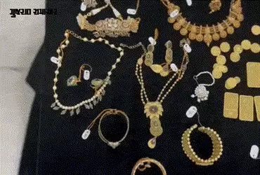 અમદાવાદ: માણેકબાગ સોસાયટીમાં 1.47 કરોડની ચોરીનો ભેદ ઉકેલાયો, ક્રાઈમ બ્રાન્ચે બે રીઢા તસ્કરોને દબોચ્ય…