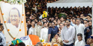 અજિત પવારની NCPની કમાન સુનેત્રા પવારને, મહારાષ્ટ્રના ઉપ મુખ્યમંત્રી બનવાનો માર્ગ મોકળો | Sunetra Paw…