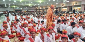 ગિનિસ બુક ઓફ વર્લ્ડ રેકોર્ડમાં સ્થાન પામેલ ભાવનગરનાં બાળ વિદ્વાનોનું અભિવાદન કરાયું…….