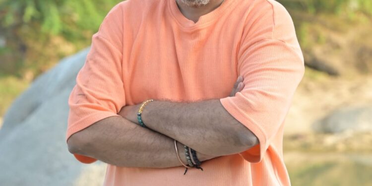 ગુજરાતી ફિલ્મ ઇન્ડસ્ટ્રીઝમાં સફળ કાસ્ટિંગ ડિરેક્ટર ની પ્રેરણાદાયક સફર ભાવિન ડીએસ રોય