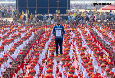 વડોદરા: મહંત સ્વામી મહારાજનો 92મો જન્મજયંતી મહોત્સવ રંગેચંગે ઉજવાયો, બે ગિનિસ વર્લ્ડ રેકોર્ડસ નોંધાય…