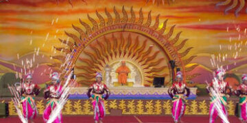 વડોદરામાં મહંતસ્વામીનો 92મો જન્મજયંતી મહોત્સવ: ગિનિસ વર્લ્ડ રેકોર્ડ સર્જાયો, 13 હજાર NRI સહિત 2 લાખ …