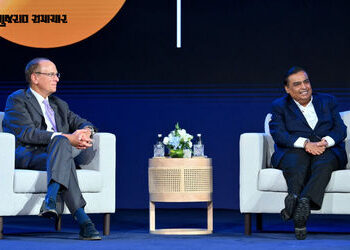 ‘AIથી ડરો નહીં, તે નવી નોકરીઓનું સર્જન કરશે…’ મુકેશ અંબાણીએ જણાવી જિયો-બ્લેકરોકની ભાગીદારીની રસપ્ર…