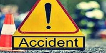 સીદસર પાસે અજાણ્યા બસ ચાલકે અડફેટે લેતા આધેડનું મોત | Middle aged man dies after being hit by unknow…