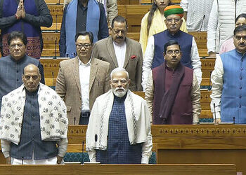 ‘વંદે માતરમ્’ માટે નવા નિયમો જાહેર: રાષ્ટ્રગાન પહેલાં ગાવું પડશે રાષ્ટ્રગીત, ઊભા થવું ફરજિયાત | New …