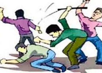 મોડીરાત્રે તરસાલીમાં સાયકલ ચલાવવાના મુદ્દે ધિંગાણુ | fight over cycling in Tarsali late at night