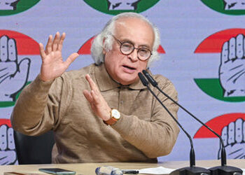 રાજ્યસભામાં મલ્લિકાર્જુન ખડગે-જયરામ રમેશ એકબીજાનો વિરોધ કરવા લાગતાં જોવા જેવી થઇ! | congress kharge …