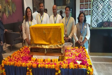 વડોદરાથી શ્રીલંકા લઈ જવાયેલા ભગવાન બુધ્ધના અસ્થિના 12 લાખ ભાવિકોએ દર્શન કર્યા | 12 lakh devotees had…