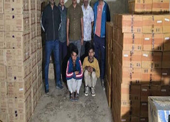 વડોદરા: હરિયાણાથી દારૂની હેરાફેરી, વોશિંગ મશીનો અને ચીમનીની આડમાં ગુજરાતમાં દારુ ઘૂસાડવાનું ષડયંત્ર …