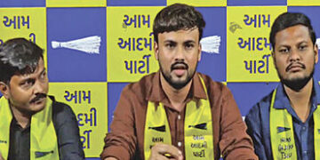 રાજુ કરપડાએ ‘આપ’ના 3 નેતાઓ સામે સુરેન્દ્રનગર સાયબર ક્રાઈમમાં ગુનો નોંધાવ્યો | Raju Karpada files a c…