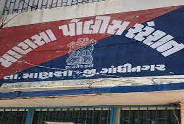 માણસાના રીઢા બુટલેગરને પાસા હેઠળ ભુજની જેલમાં ધકેલી દેવાયો | Mansa’s habitual bootlegger sent to Bhu…