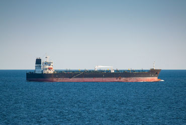 કોણ છે ઓઈલ માફિયા? ભારતે મધદરિયે ઓપરેશન ચલાવી જપ્ત કરેલા જહાજો મુદ્દે ઈરાનનું મોટું નિવેદન | India S…