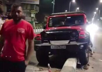 ગોત્રી હરિનગર બ્રિજ ઉતરતાં પીધેલા થાર ના ચાલકે ડિવાઇડર પર કાર ચડાવી | drink and drive case at harina…