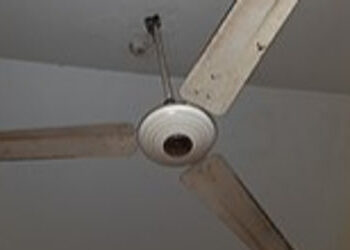 વિદ્યાર્થીઓને આત્મહત્યા કરતા રોકવા માટે હોસ્ટેલમાં સ્પ્રિંગવાળા પંખા લગાવવામાં આવે | change fans in …