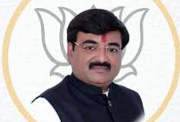 3કરોડની ઠગાઇના કેસમાં હરણીની સિધ્ધેશ્વર પ્રાઇમ પ્લસના બિલ્ડરોનો કોઇ પત્તો નથી | No trace of Siddhesh…