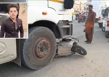 અમદાવાદના જુહાપુરામાં ડમ્પર ચાલકનો કહેર, મોપેડ ચાલકને કચડી નાખતાં કમકમાટીભર્યું મોત | ahmedabad sark…