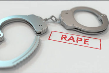 શાળા કે શૈતાનનું ઘર? ઓડિશામાં ધોરણ-7ની બાળકીનું જાતીય શોષણ કરનારા 5 શિક્ષકો ઝડપાયા | odisha kendrapa…