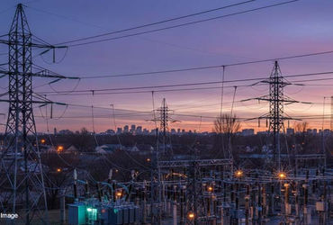 જામનગર પીજીવીસીએલ કચેરી દ્વારા વીજબિલના બાકી નાણાની વસુલાત માટે કડક કામગીરી: ચાલૂ માસમાં 750 વીજ જોડ…