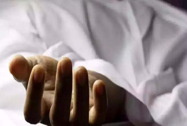 જામનગરના ગોકુલ નગર વિસ્તારમાં રહેતા બ્રાસપાર્ટના કારખાનેદારનો આર્થિક સંકળામણના કારણે ઝેરી દવા પી લઈ …