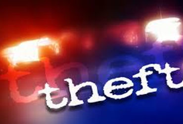 ઘરમાંથી અઢી તોલાના સોનાના દાગીના જાણભેદૂ ચોરી ગયો | Two and a half tolas worth of gold jewelry was s…