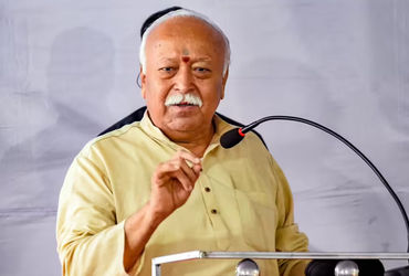 ઓનલાઇન પર શું જોવું તે લોકો જાતે જ નક્કી કરે : મોહન ભાગવત | People should decide for themselves what…