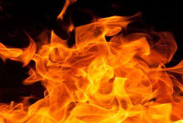 કોર્પોરેશને નહિ સાંભળતા દિવાળીપુરામાં લોકોએ પોતાને ખર્ચે ડ્રેનેજ ખોદાવી અને ગેસલાઇન ફાટી | gas line …