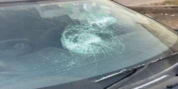 ધ્રોલના વેપારીએ પોતાની કાર ફેરવવા માટે નહીં આપતાં ઉશ્કેરાયેલા શખ્સ દ્વારા વેપારી કારમાં તોડફોડ કરી ધ…