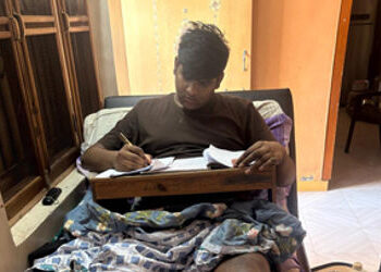 પાંચ સર્જરી અને 38 દિવસ હોસ્પિટલમાં રહ્યા પછી પણ બોર્ડ પરીક્ષા આપશે | student will appear in gujarat…