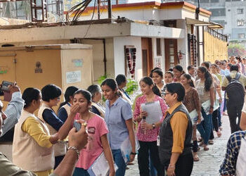 ગુજરાત બોર્ડની ધો.10-12ની પરીક્ષાનો આજથી પ્રારંભ: 15.27 લાખ વિદ્યાર્થીઓ આપશે એક્ઝામ | Gujarat Board …