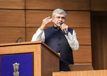 રેલવે મુસાફરો માટે મોટી જાહેરાત: વળતર મેળવવું હવે બનશે સરળ, રેલ્વે મંત્રીએ લોન્ચ કર્યું e-RCT પોર્ટલ…