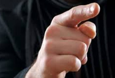 સુભાનપુરામાં બે પુત્રોની પિતાને ધમકી..ત્રણ દિવસમાં મકાન ખાલી કરી દો નહિંતર જોઇ લેશું | Two sons thre…