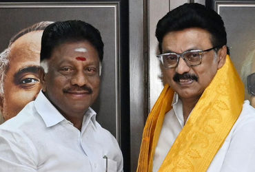 તમિલનાડુ ચૂંટણી પહેલા મોટો ઉલટફેર, પૂર્વ મુખ્યમંત્રી DMKમાં જોડાતા AIADMK અને ભાજપ સ્તબ્ધ | Former T…