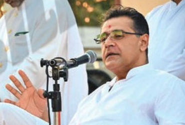 ‘તમે મારીને આવો, હું છૂટ આપું છું…’, હરિભક્તોને આચાર્ય કૌશલેન્દ્રપ્રસાદની સલાહનો વિવાદિત વીડિયો વા…