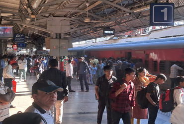 વડોદરા-ખાતીપુરા વચ્ચે હોળી નિમિત્તે સ્પેશિયલ ટ્રેનની જાહેરાત | Announcement of special train between…