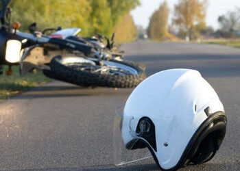 કાલાવડ નજીક મછલીવડ ગામ પાસે બે બાઈક સામસામે અથડાયા : એકનું કમકમાટી ભર્યું મોત | Two bikes collided h…