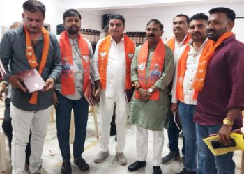 બોટાદ: સ્વામિનારાયણ ગુરુકુળ ખાતે ભાજપની મહત્વની પરિચય બેઠક યોજાઈ