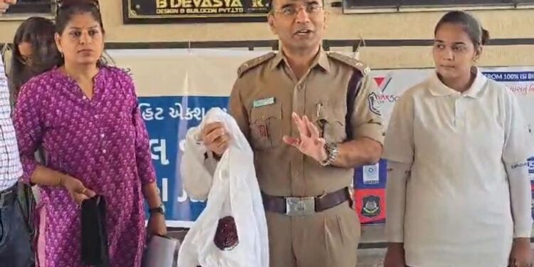 ધગધગતી ગરમીમાં ટ્રાફિક કર્મીઓને મળશે કુલિંગ જેકેટ