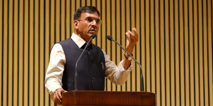 ભારતીય સંસ્કૃતિ અને પરંપરા માંથી પ્રેરણા લેવા યુવાનોને આહવાન કરતા કેન્દ્રિય મંત્રી ડો.માંડવિયા