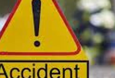 રોડ ક્રોસ કરતા શ્રમજીવીને વાહન ચાલકે ટક્કર મારતા મોત | man dies after being hit by vehicle while cro…