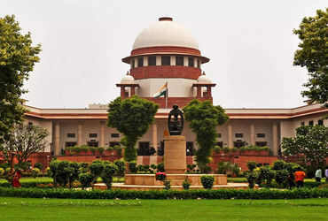 સુપ્રીમની લાલ આંખ : AIથી નકલી કેસ ટાંકવા ભૂલ નહીં, ગેરરીતિ ગણાશે | SC red eye: Citing fake cases usi…