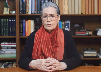 જવાબદારીથી છટકી રહી છે સરકાર: ખામેનેઈના મોત અંગે મોદી સરકારના મૌન પર સોનિયા ગાંધીનો પ્રહાર | sonia g…