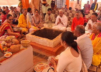 સમગ્ર ભારતવર્ષમાં વિદ્યમાન દ્વાદશ જ્યોતિર્લિંગની કોટિ રૂદ્રયાગ મહામાળા સંપન્ન : 3 કરોડથી વધુ આહુતિ અ…