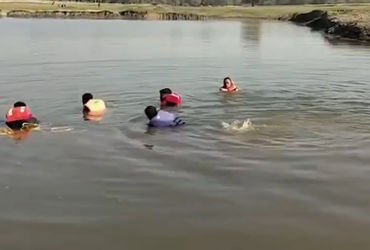 ધૂળેટીની ઉજવણી માતમમાં ફેરવાઈ: માલપુરમાં બે પિતરાઈ ભાઈ, સુરતમાં 3 મિત્રોના ડૂબી જતાં મોત | 5 Drowned…