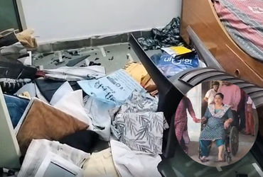 ધુળેટીના દિવસે ગોધરામાં ગુંડારાજ! સોસાયટીને બાનમાં લઈ મકાન-બાઈકમાં તોડફોડ, પરિવાર પર જીવલેણ હુમલો! |…